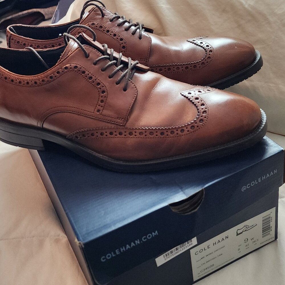 COLE HAAN 9 Wide Modern Grand 360 British Tan Leather Wingtip Oxford